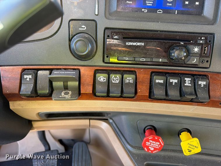 2020 Kenworth T680