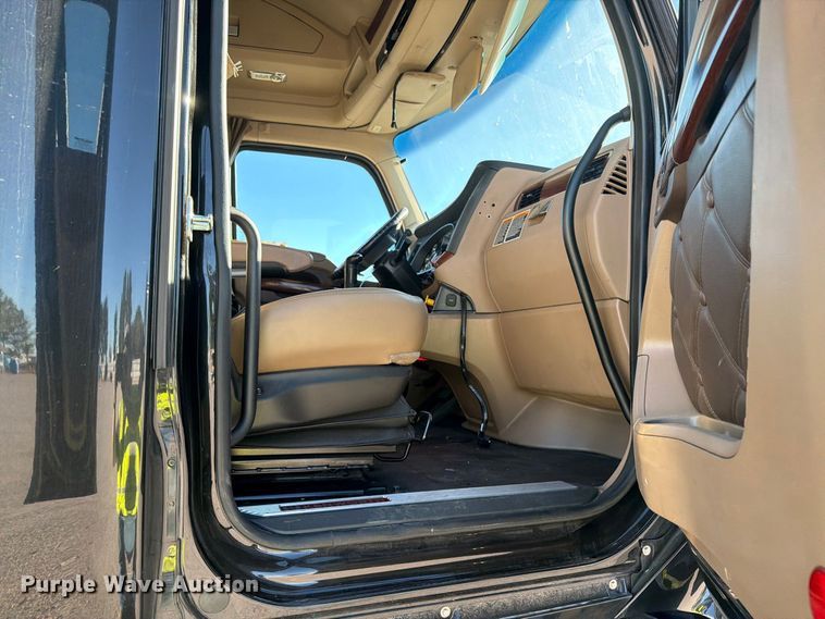 2020 Kenworth T680