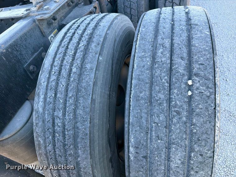 2020 Kenworth T680
