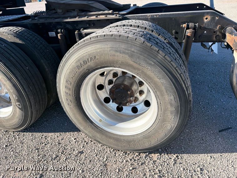 2020 Kenworth T680