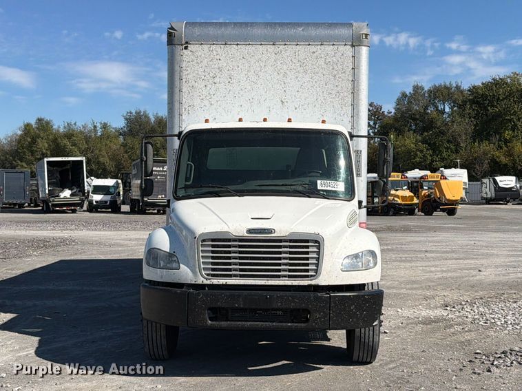 image for item YA5120 2020 Freightliner Business Class M2 box truck