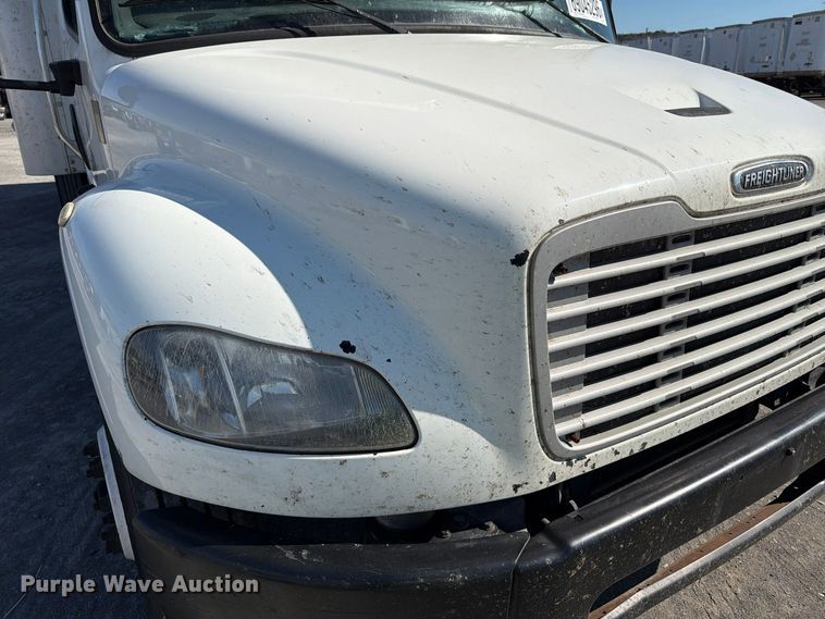 image for item YA5120 2020 Freightliner Business Class M2 box truck