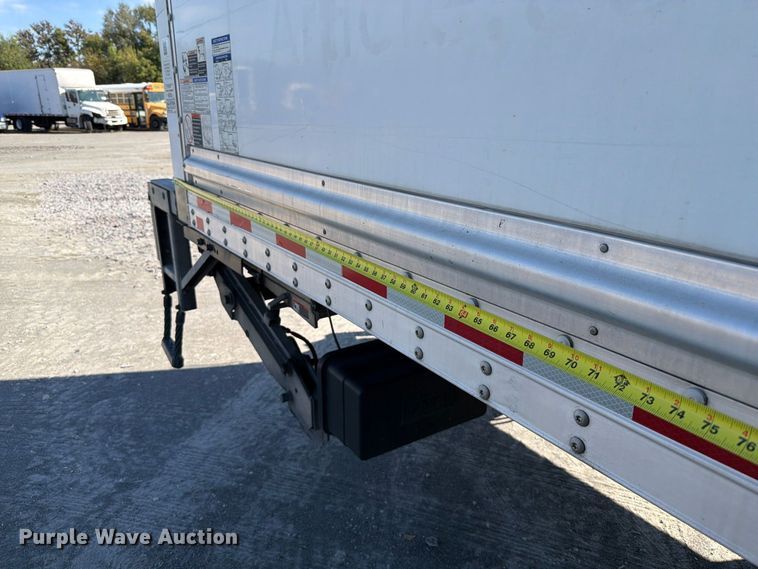 image for item YA5120 2020 Freightliner Business Class M2 box truck