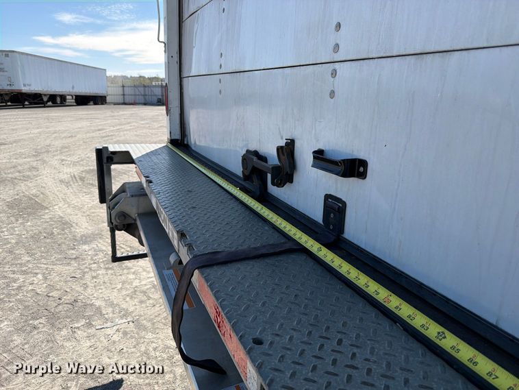 image for item YA5120 2020 Freightliner Business Class M2 box truck