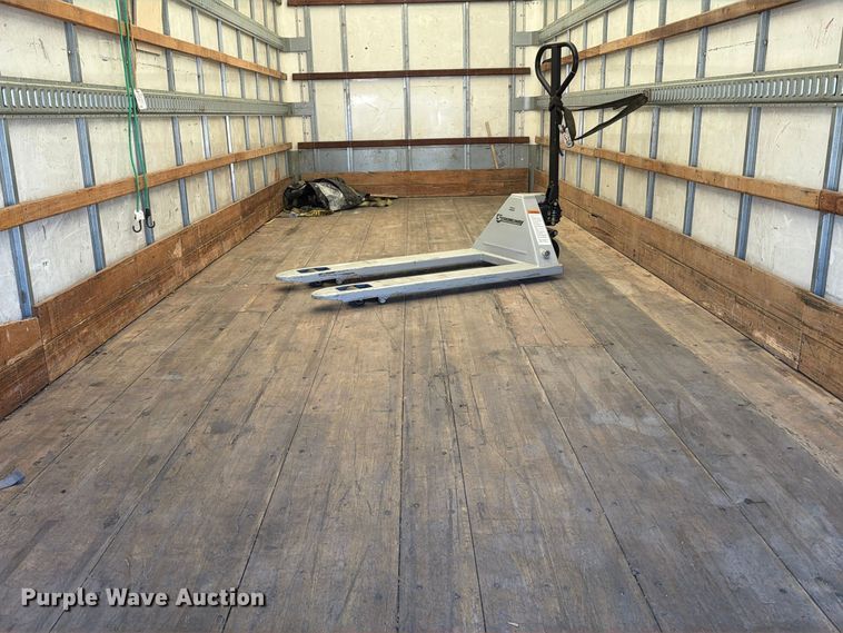 image for item YA5120 2020 Freightliner Business Class M2 box truck