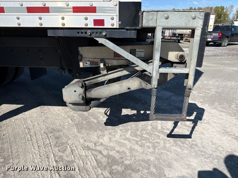 image for item YA5120 2020 Freightliner Business Class M2 box truck