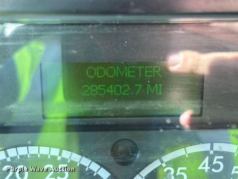 image for item YA5120 2020 Freightliner Business Class M2 box truck