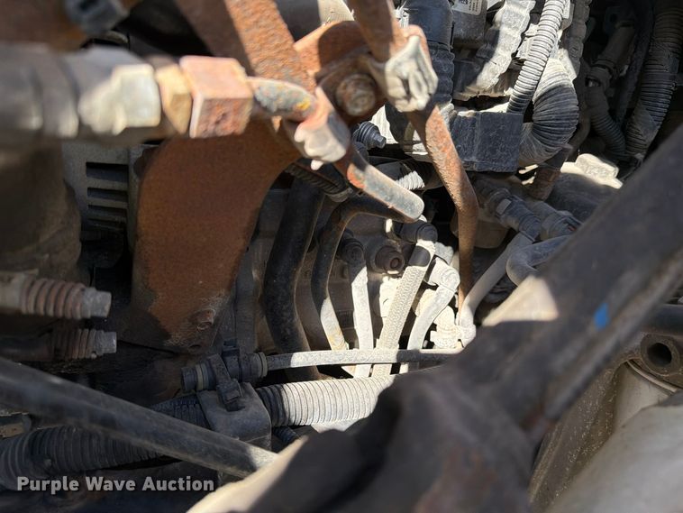 image for item YA5138 2016 International 8600 toter truck