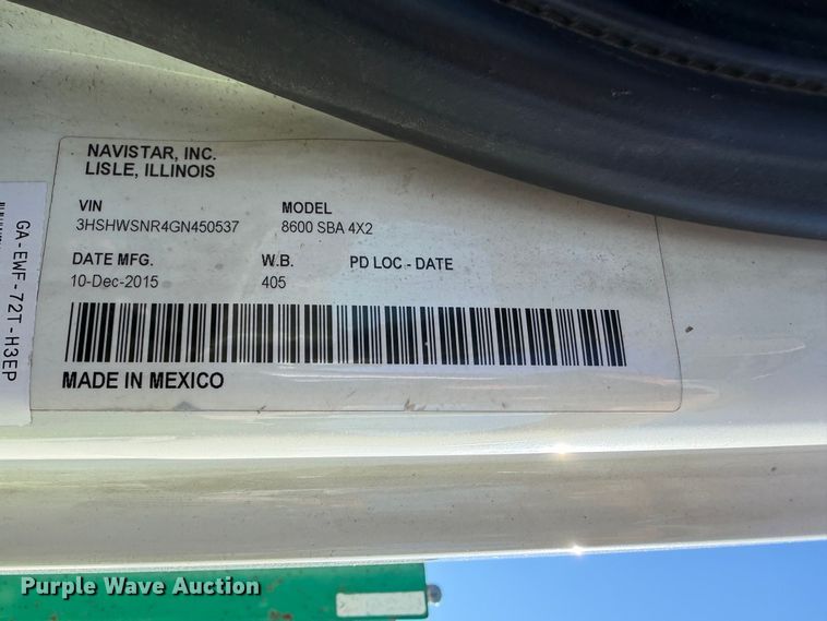 image for item YA5138 2016 International 8600 toter truck