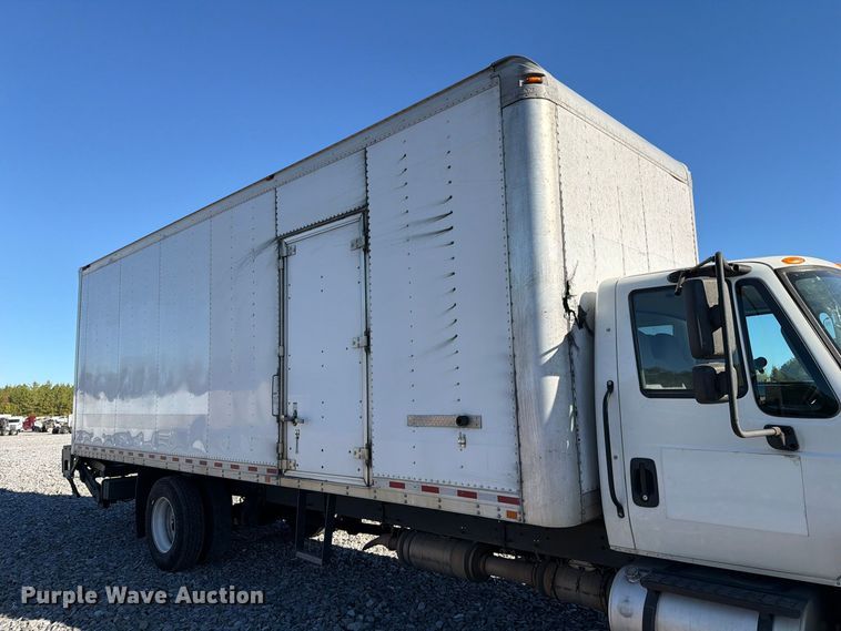 image for item YA5379 2017 International 4300 box truck