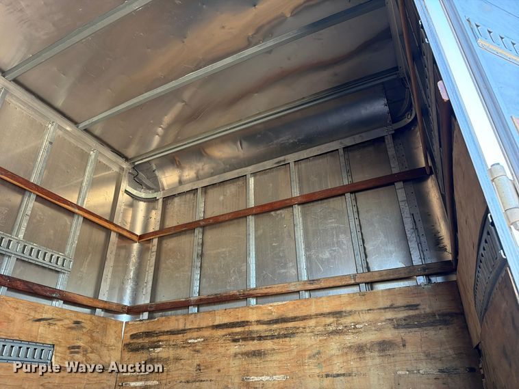 image for item YA5379 2017 International 4300 box truck