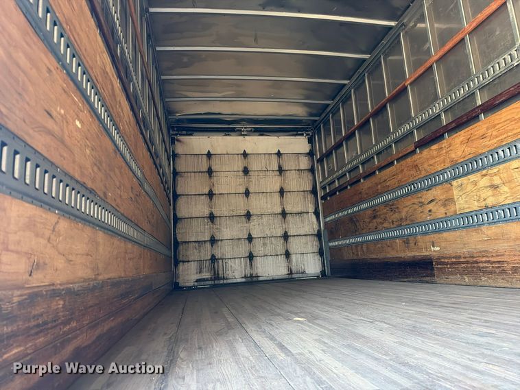 image for item YA5379 2017 International 4300 box truck