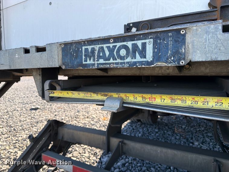 image for item YA5379 2017 International 4300 box truck