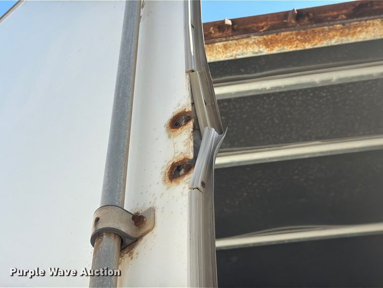 image for item YA5515 2005 Wabash DVSVHPC dry van trailer