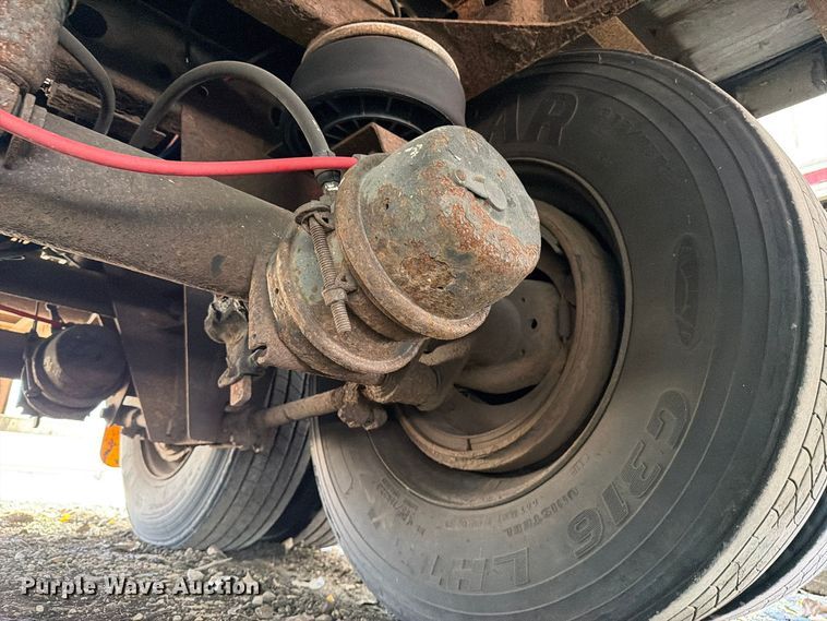 image for item YA5515 2005 Wabash DVSVHPC dry van trailer