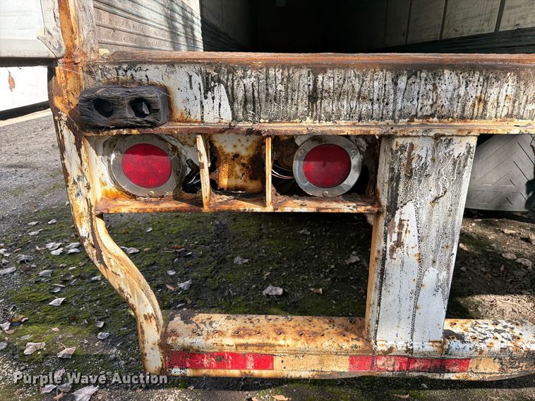 image for item YA5518 2005 Wabash DVCVHPC dry van trailer