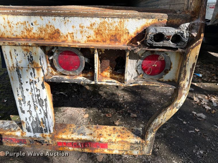 image for item YA5518 2005 Wabash DVCVHPC dry van trailer