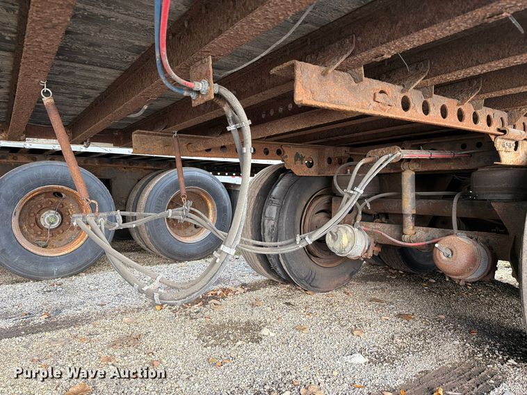 image for item YA5518 2005 Wabash DVCVHPC dry van trailer