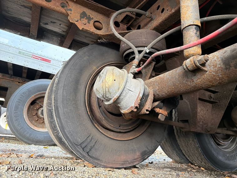 image for item YA5518 2005 Wabash DVCVHPC dry van trailer