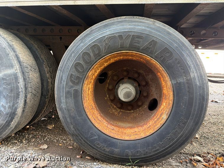 image for item YA5518 2005 Wabash DVCVHPC dry van trailer