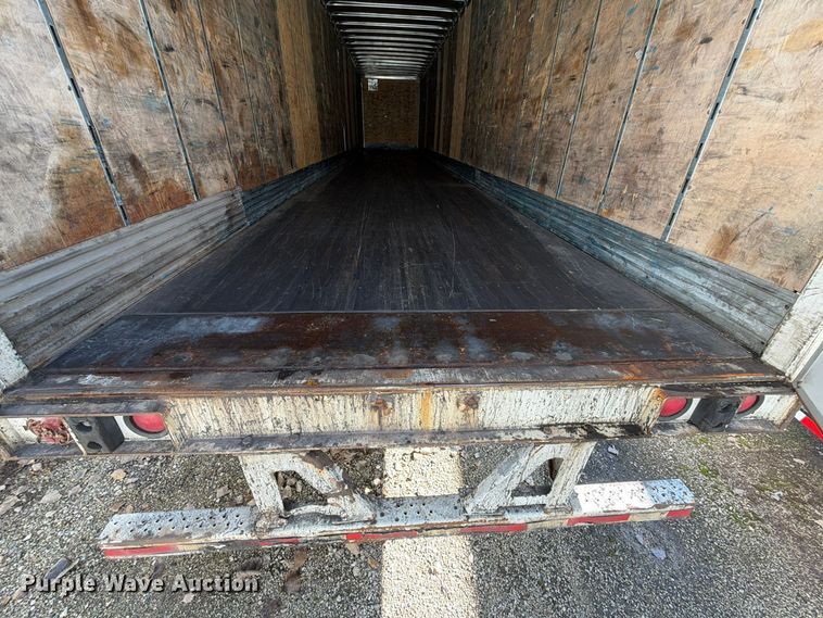 image for item YA5519 2007 Strick Commercial dry van trailer