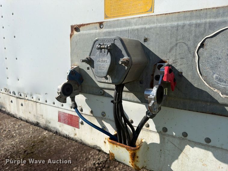 image for item YA5519 2007 Strick Commercial dry van trailer