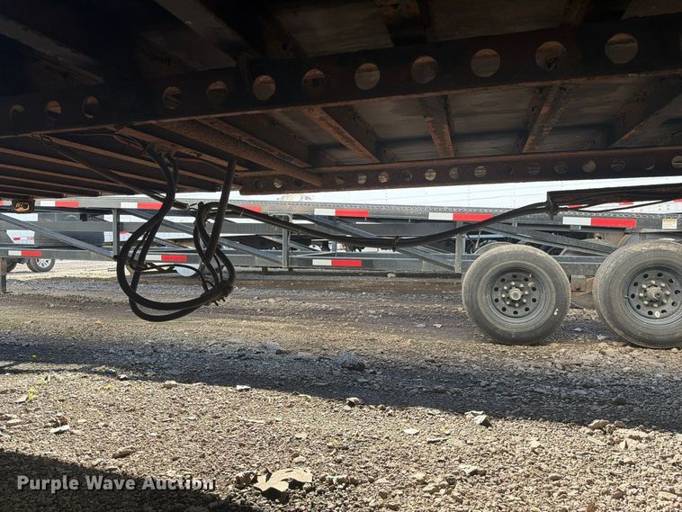 image for item YA5519 2007 Strick Commercial dry van trailer