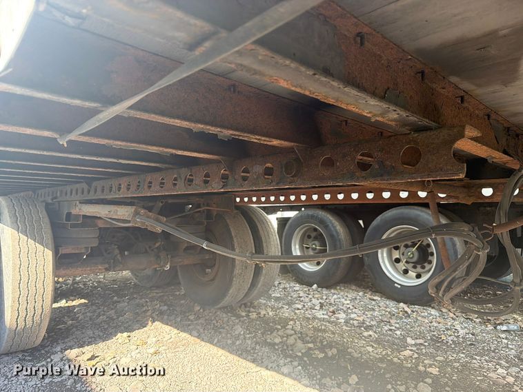 image for item YA5519 2007 Strick Commercial dry van trailer