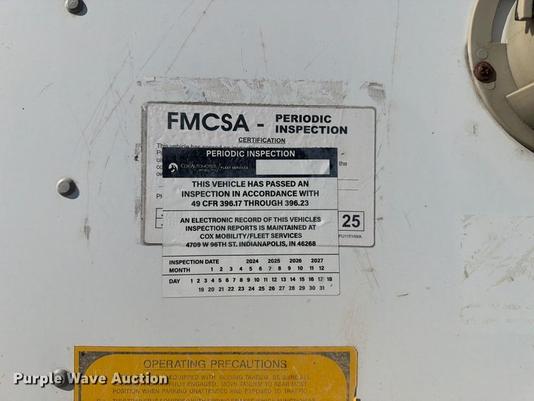 image for item YA5519 2007 Strick Commercial dry van trailer