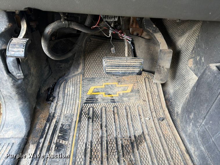 image for item DT2954 2010 Chevrolet Silverado 2500HD pickup truck