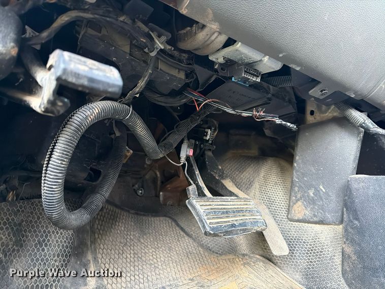 image for item DT2954 2010 Chevrolet Silverado 2500HD pickup truck