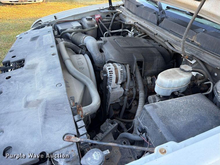 image for item DT2954 2010 Chevrolet Silverado 2500HD pickup truck