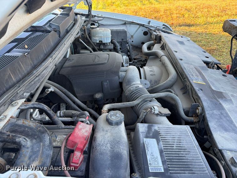 image for item DT2954 2010 Chevrolet Silverado 2500HD pickup truck