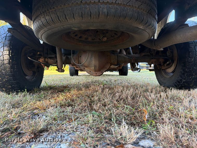 image for item DT2954 2010 Chevrolet Silverado 2500HD pickup truck