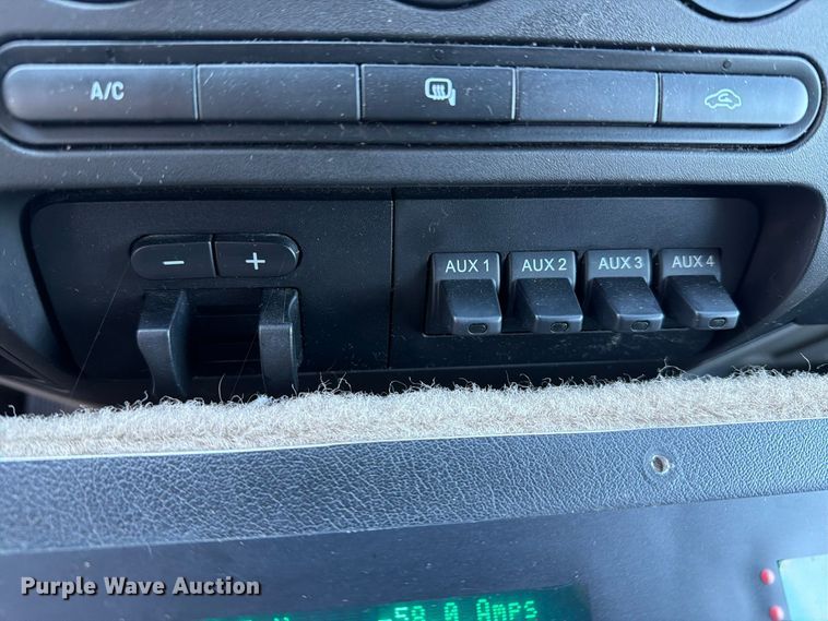 image for item DT2968 2009 Ford F450 ambulance