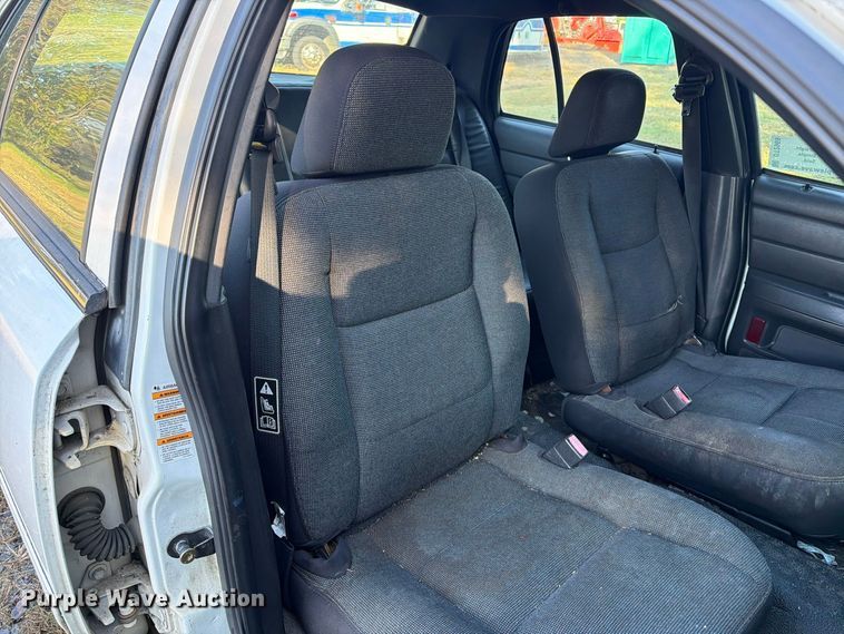 image for item DT2969 2003 Ford Crown Victoria Police Interceptor 