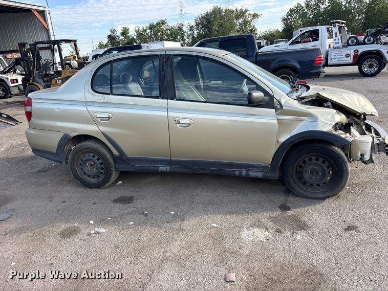 image for item ES8313 2000 Toyota Echo 