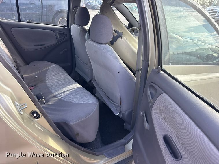 image for item ES8313 2000 Toyota Echo 