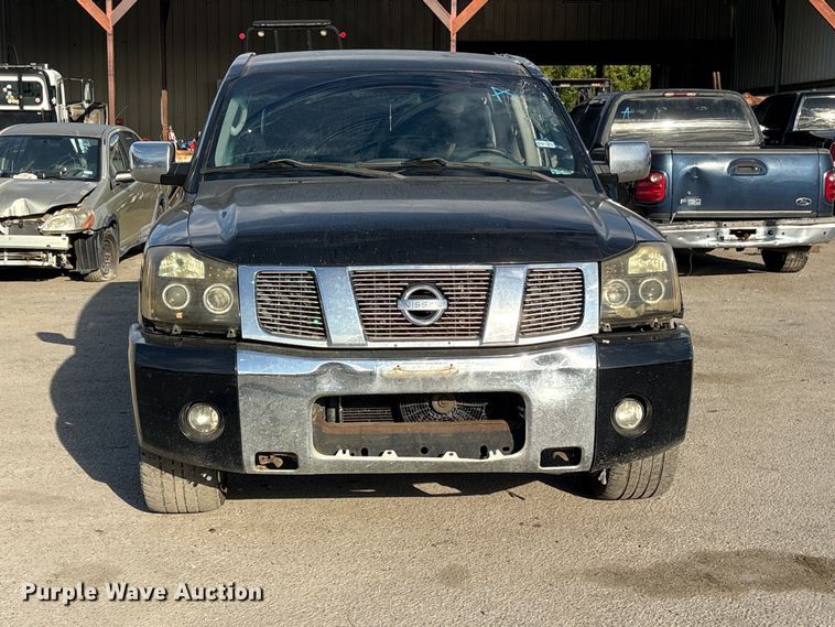 image for item ES8314 2005 Nissan Titan Crew Cab pickup truck