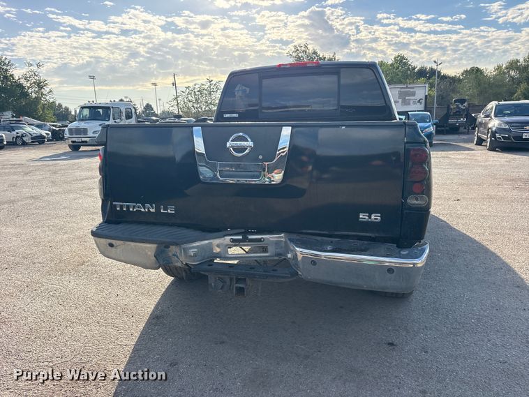 image for item ES8314 2005 Nissan Titan Crew Cab pickup truck