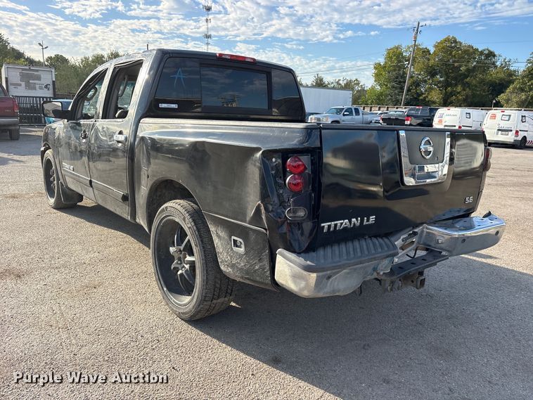 image for item ES8314 2005 Nissan Titan Crew Cab pickup truck