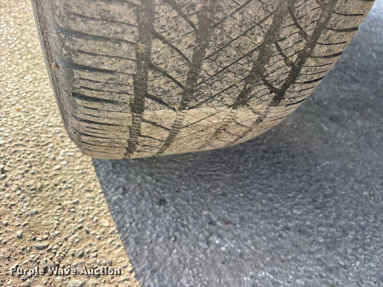 image for item ES8314 2005 Nissan Titan Crew Cab pickup truck
