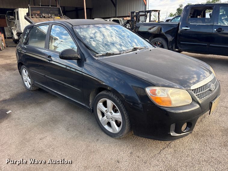 image for item ES8315 2007 KIA Spectra Hatchback. 