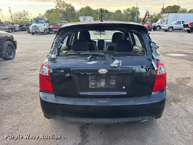 image for item ES8315 2007 KIA Spectra Hatchback. 