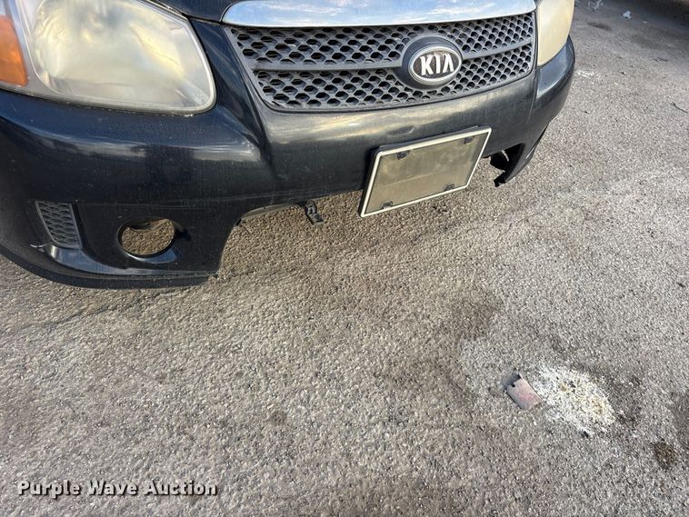 image for item ES8315 2007 KIA Spectra Hatchback. 
