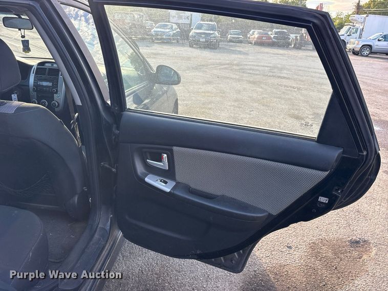 image for item ES8315 2007 KIA Spectra Hatchback. 