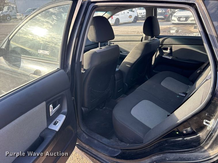 image for item ES8315 2007 KIA Spectra Hatchback. 