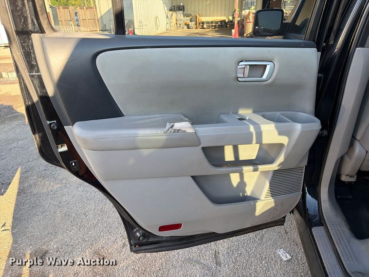 image for item EU0900 2014 Honda Pilot SUV