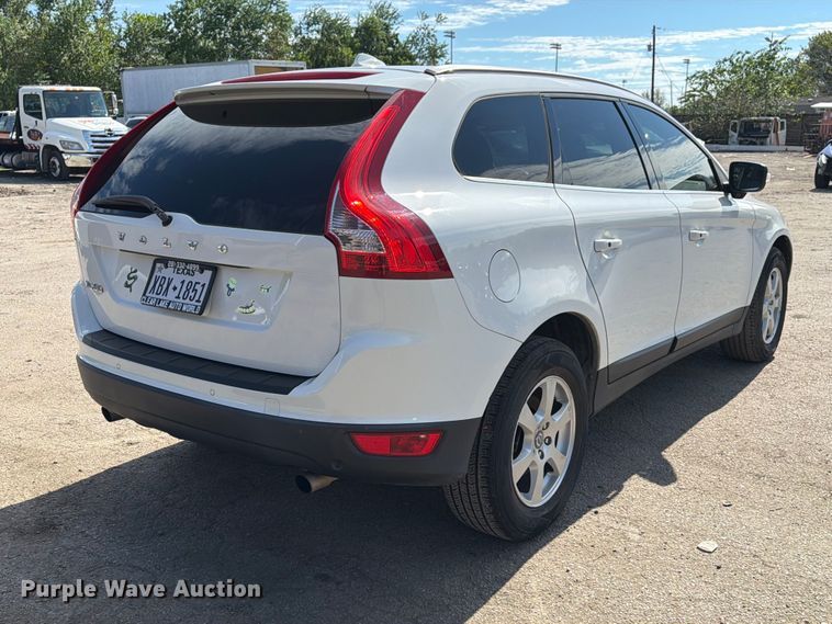 image for item EU0902 2011 Volvo XC60 SUV