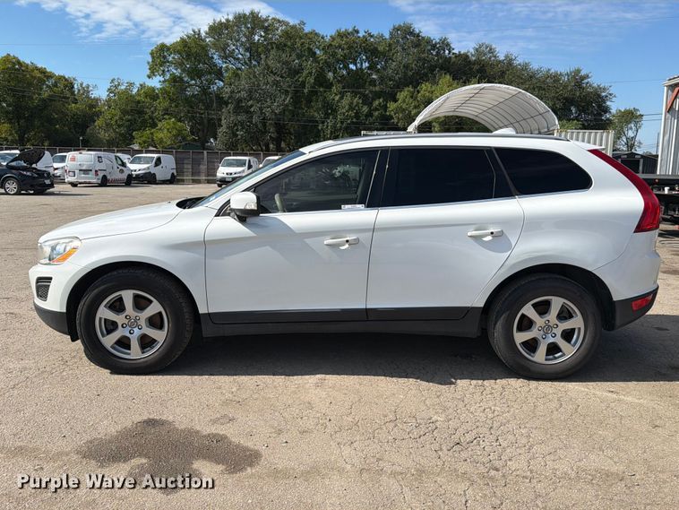 image for item EU0902 2011 Volvo XC60 SUV